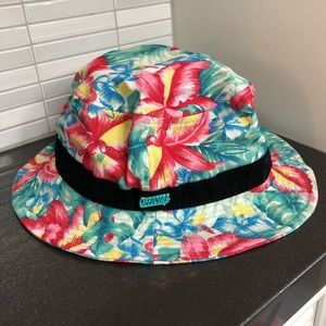 Official Crown Of Laurel Bucket Hat 